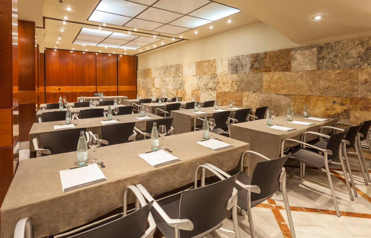 Hotel Balmes, A Member Of Preferred Hotels & Resorts Barcelona Bagian luar foto
