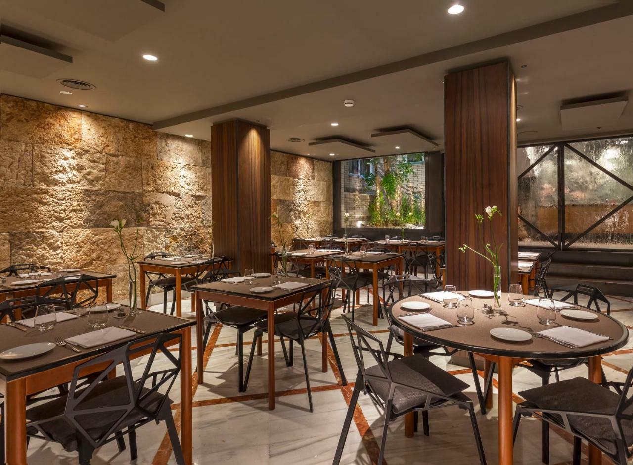 Hotel Balmes, A Member Of Preferred Hotels & Resorts Barcelona Bagian luar foto