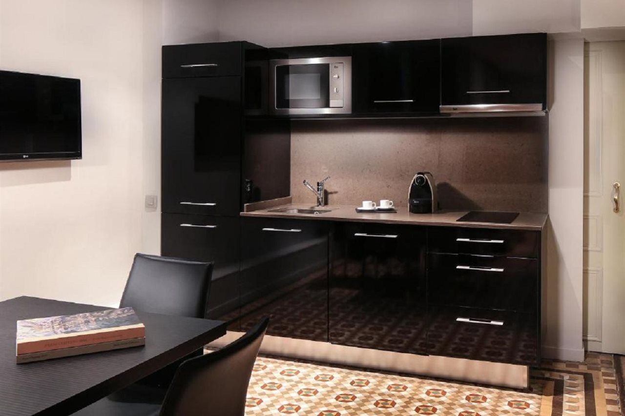 Hotel Balmes, A Member Of Preferred Hotels & Resorts Barcelona Bagian luar foto