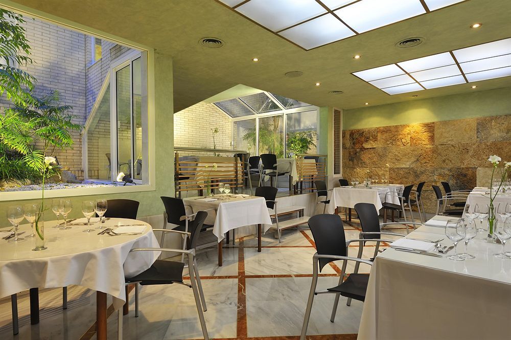 Hotel Balmes, A Member Of Preferred Hotels & Resorts Barcelona Bagian luar foto